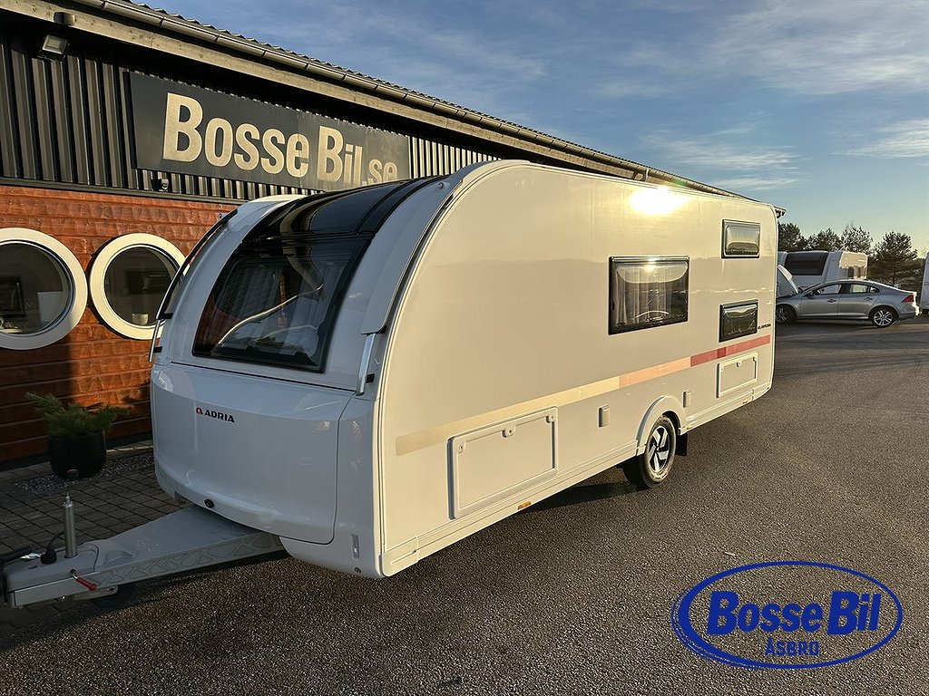 Adria Adora 573 PT 2-vånsäng * Pluspaket * ALDE *