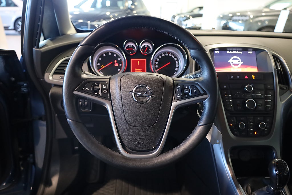 Opel Astra 1.4 Turbo ecoFLEX Enjoy Drag Blåtand Rattvärme 2015