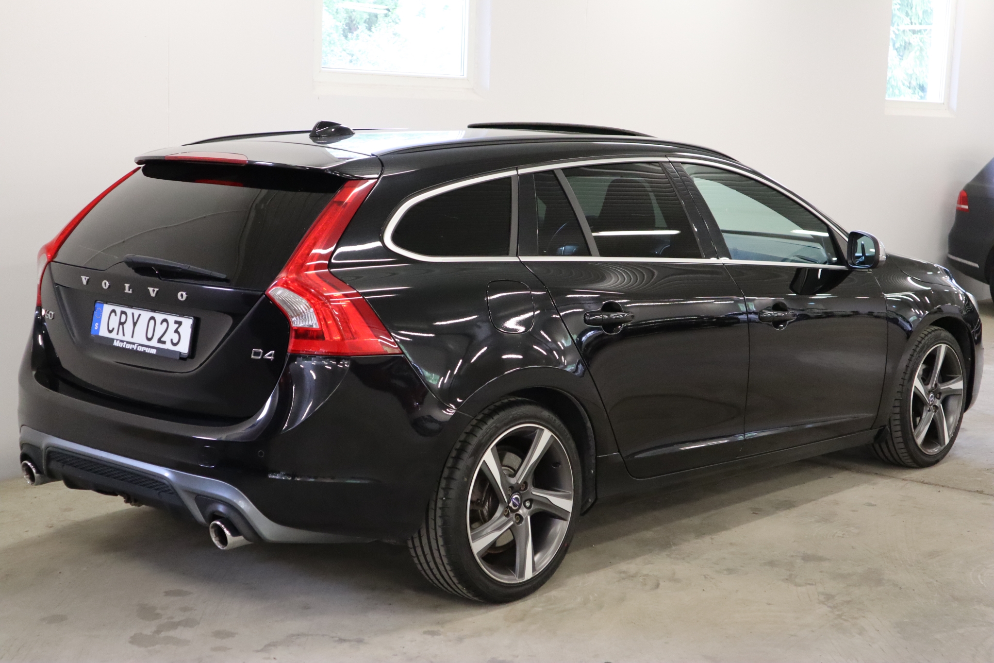 Volvo V60 D4 R-Design BE 2016, bild 4/60