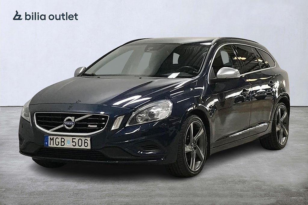 Volvo V60 T4 aut R-Design 180hk P-värm PDC KamremBytt