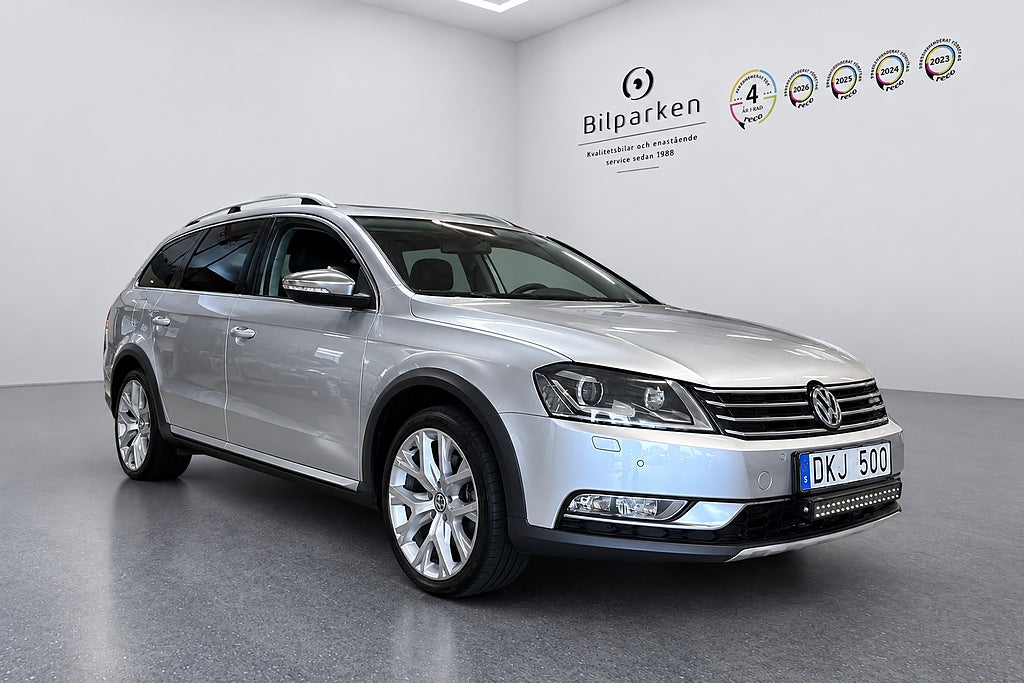 Volkswagen Passat Alltrack 2.0 TDI 4Motion | Panorama | Värmare | Drag | Kamera