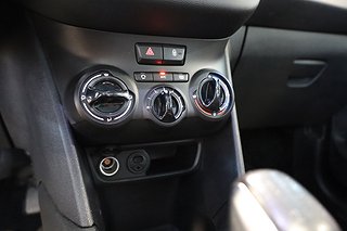 Halvkombi Peugeot 208 19 av 22