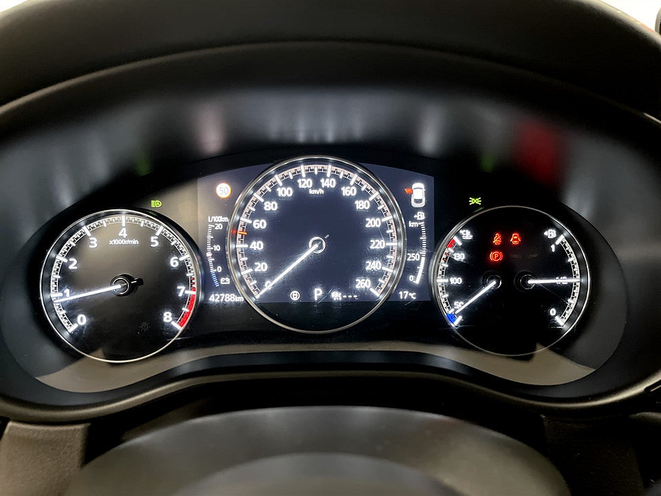 Bild på Mazda CX-30 Sky 2.0 SKYACTIV-G M 150hk B-KAMERA RATTVÄRME