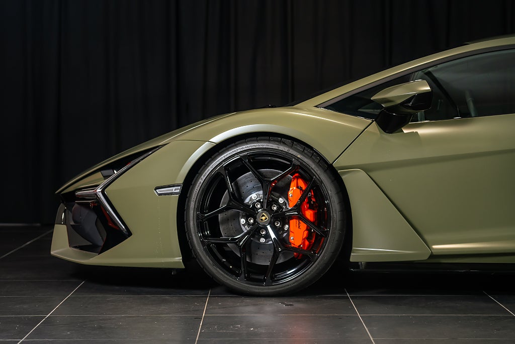 Gallery image 5 of 12