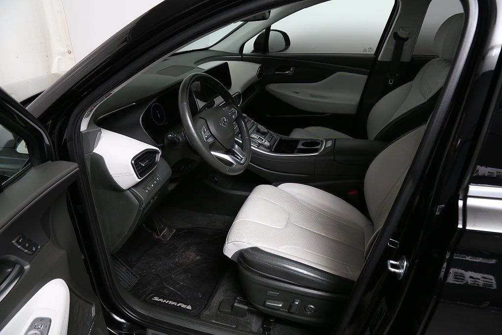 Hyundai Santa Fe PHEV 265hk 6AT 4WD 7-sits Advance I Drag I Luxury pack 2023