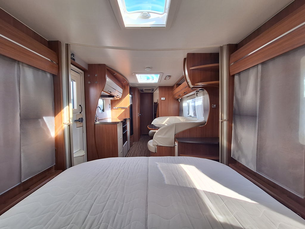 Adria Alpina 663 PT Barnkammare: 3 Bäddar