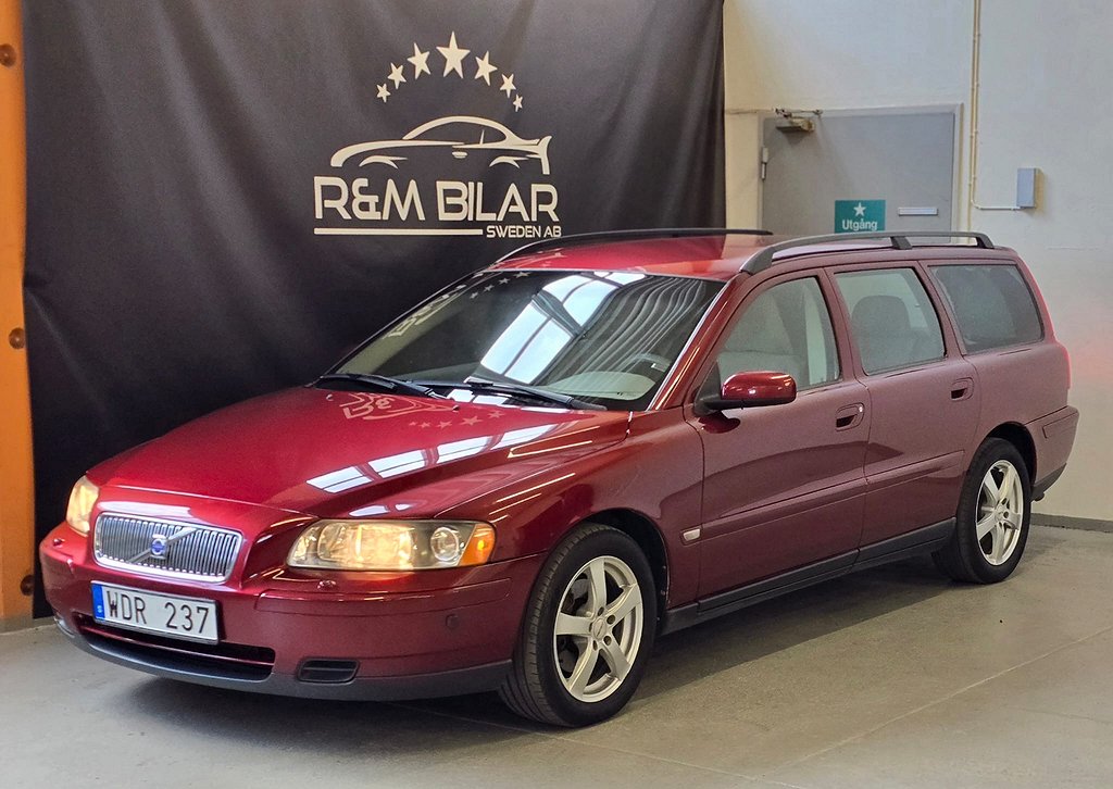 Volvo V70 2.4, Dragkrok, Få-ägare, 140HK, Ny serv/Kamrem