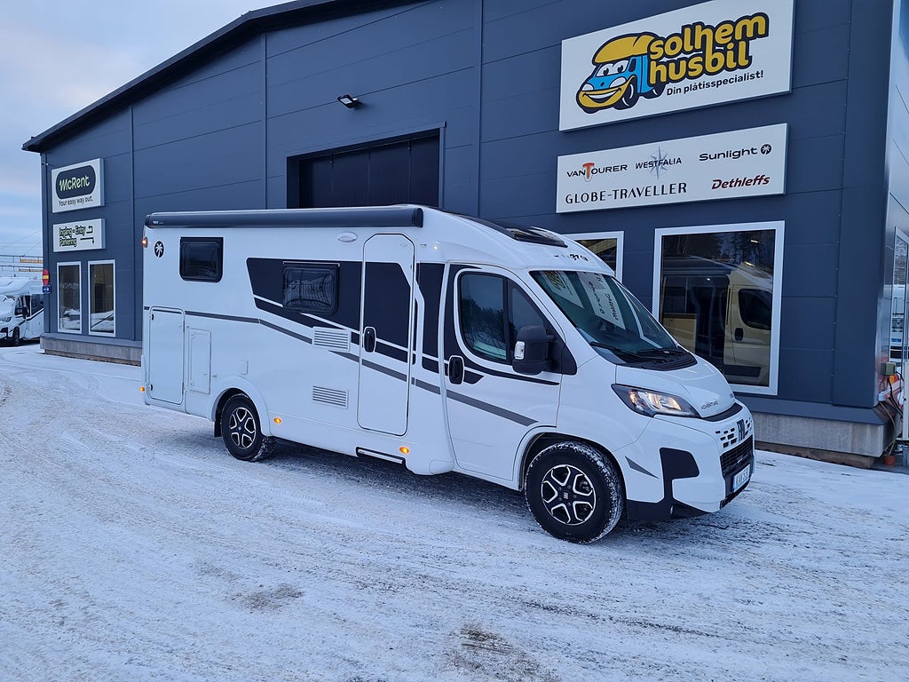 Sunlight Van 66 Adventure kompakt med långbäddar, 140 hk, automat