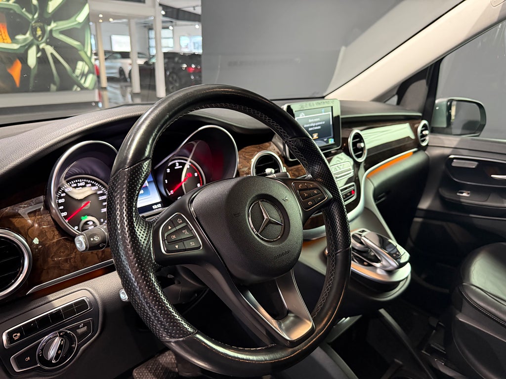 Mercedes-Benz V 250d Avantgarde Läder Värmare - bild 22