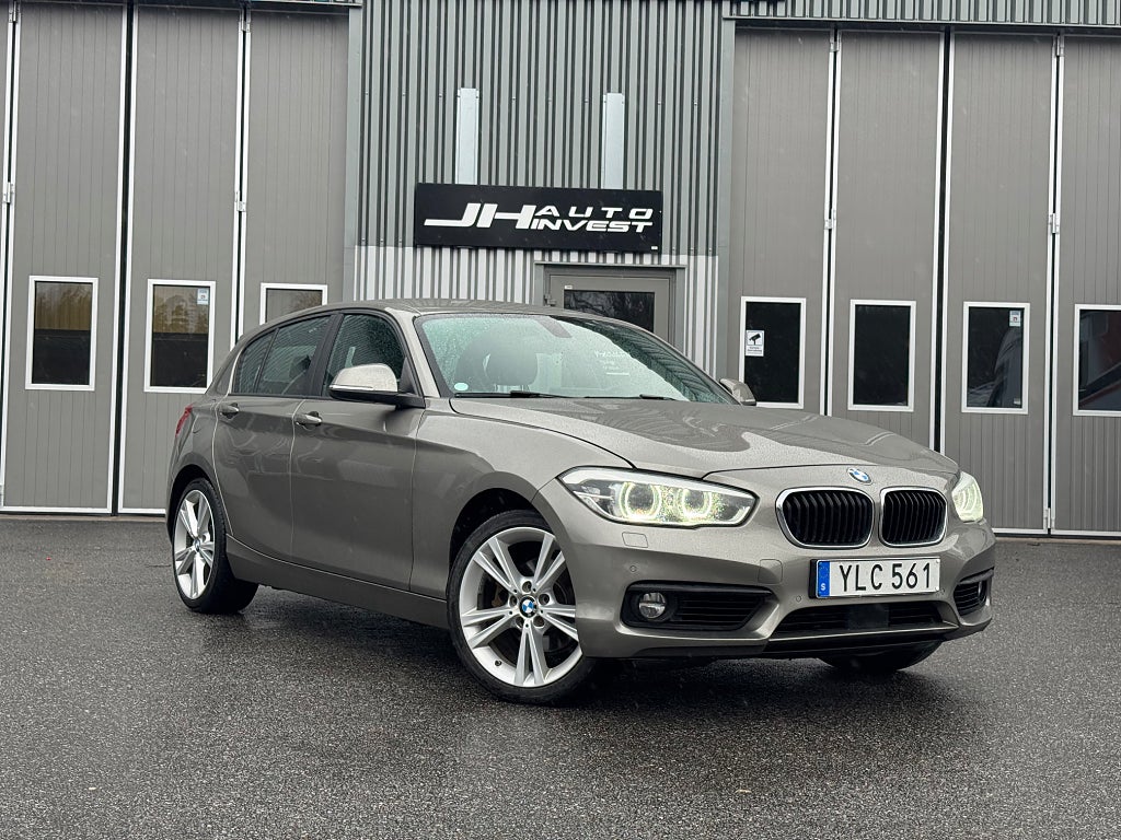 BMW 120D 190Hk xDrive Hifi Ljud Navi Adaptiv Farthållare Läder