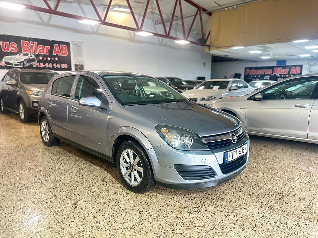 Opel Astra 1.6 Twinport ECOTEC Besiktigad & Ny Servad 