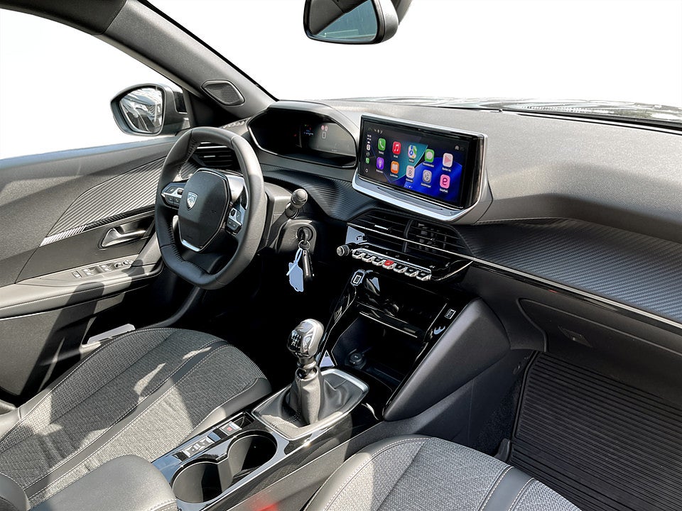 Bild på Peugeot 2008 Allure 1.2 PT 130hk CARPLAY P-SENSORER