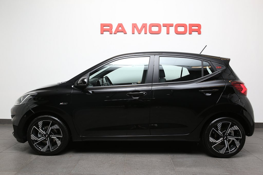 Halvkombi Hyundai i10 2 av 21