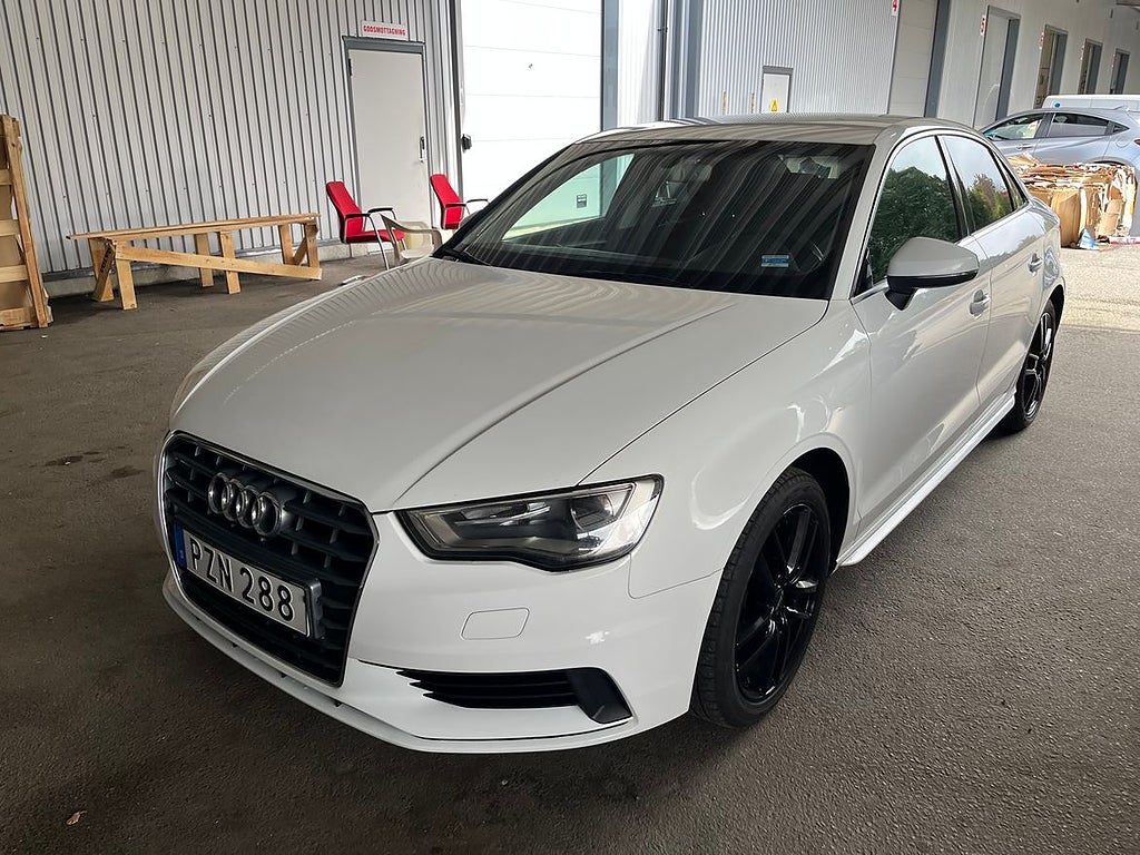 Audi A3 2,0 Tdi Aut Attraction