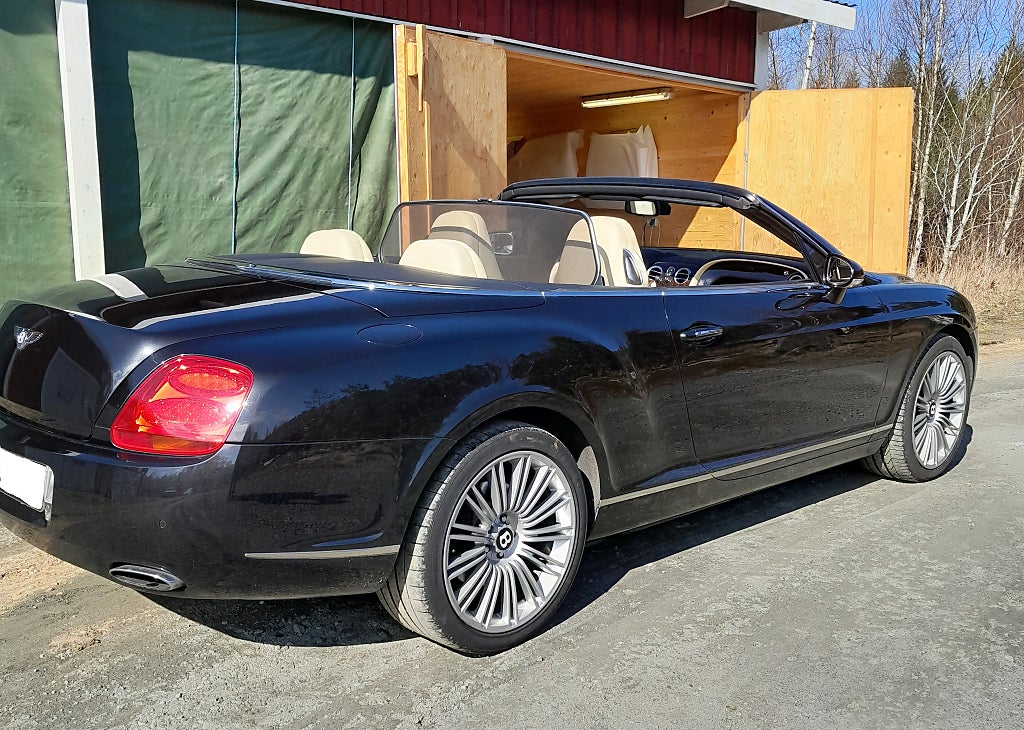 Bentley Continental GTC 6.0 W12