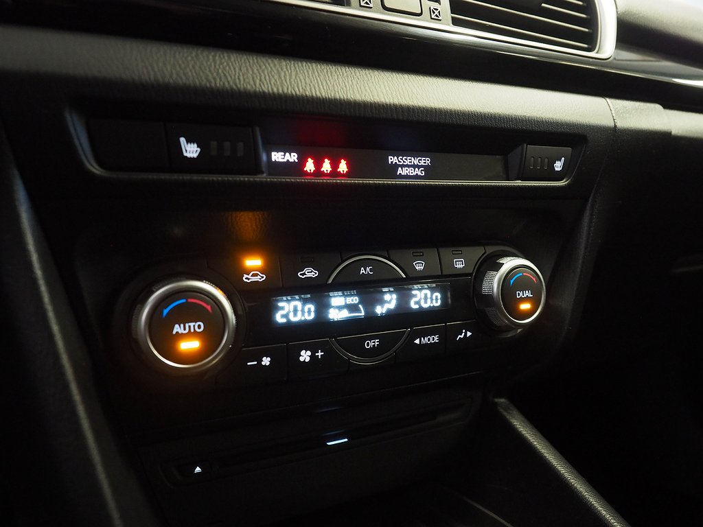 Mazda 3 Sport 2.0 SKYACTIV-G 165hk Vision R | Drag | B-Kam 2016