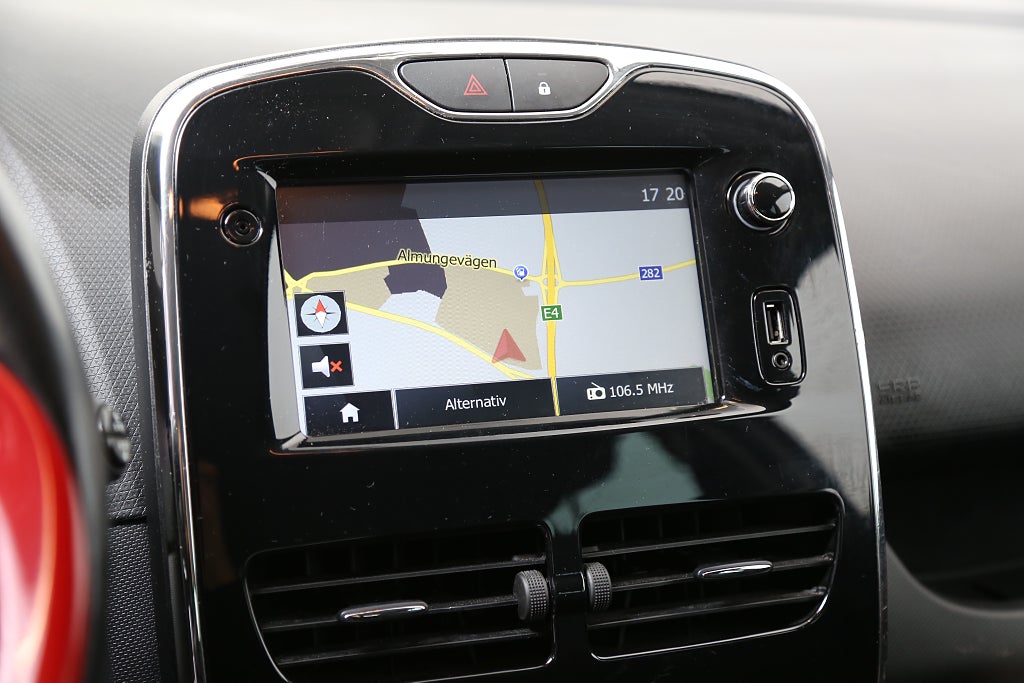 Renault Clio Energy IV TCe 90hk Dunamique Stylepaket 2014