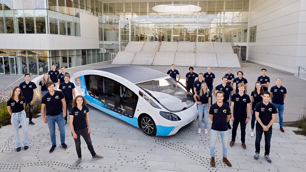 Solar Team Eindhoven, teamet bakom Stella Vita. Foto: Bart van Overbeeke/Solar Team Eindhoven