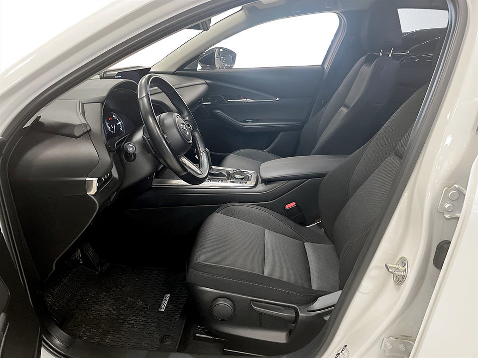 Bild på Mazda CX-30 SKY + Tech Pack 2.0 150hk BOSE B-KAMERA