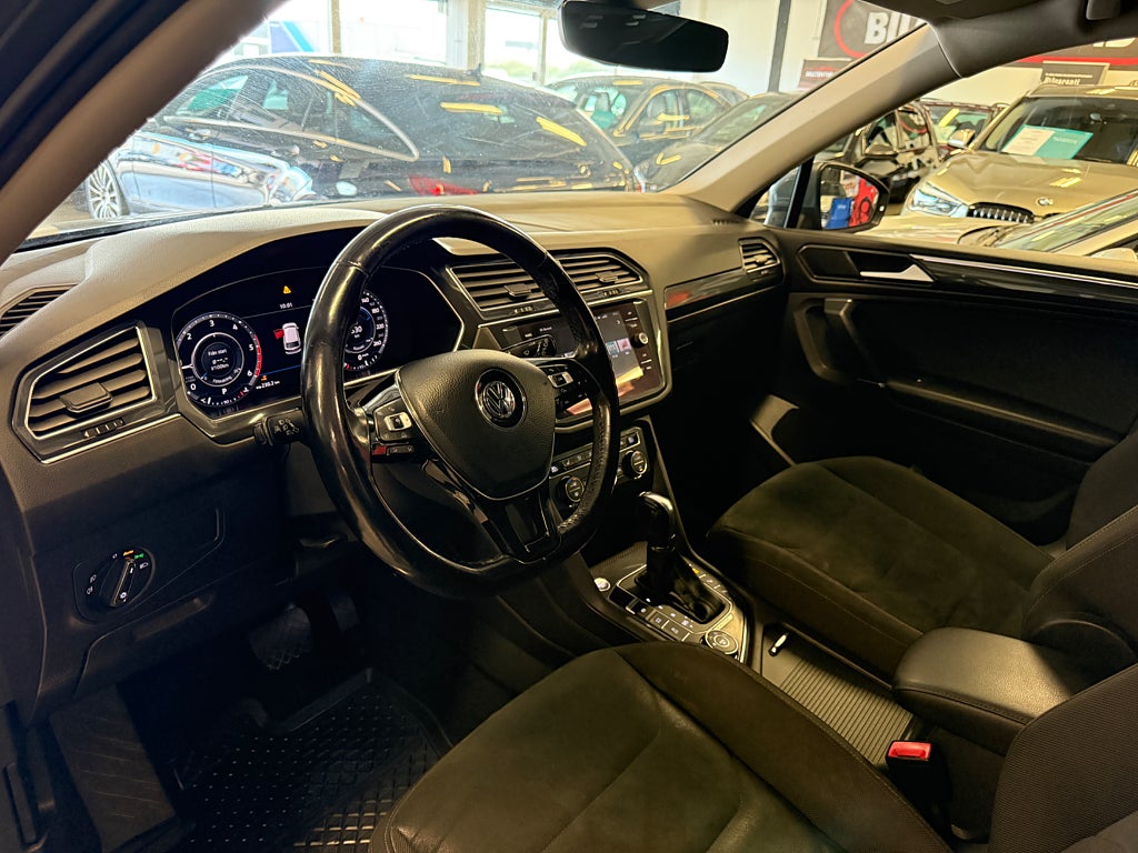 Volkswagen Tiguan 2018 - miniatyr 12