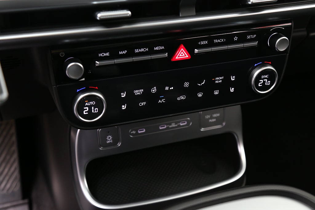 Hyundai IONIQ 9 Performance 110.3 kWh AWD 600km Räckvidd |Moms F.D Demo 2026