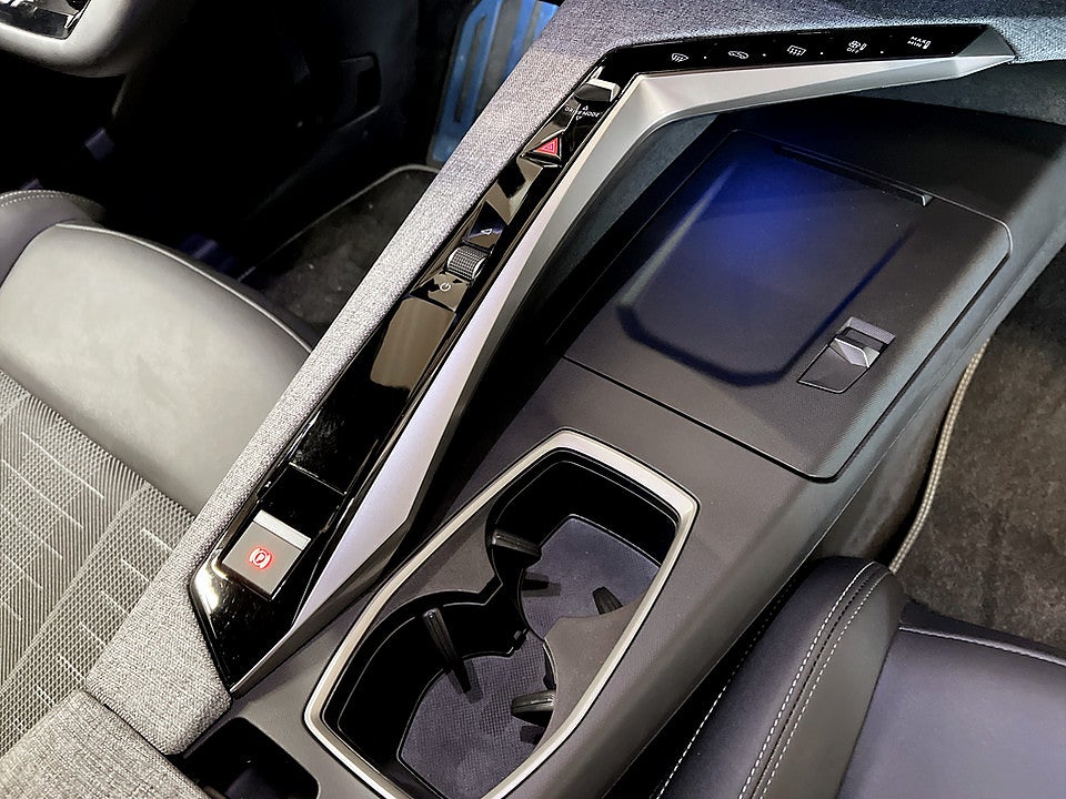 Bild på Peugeot 5008 GT Hybrid 145hk Aut PL 24 MÅN