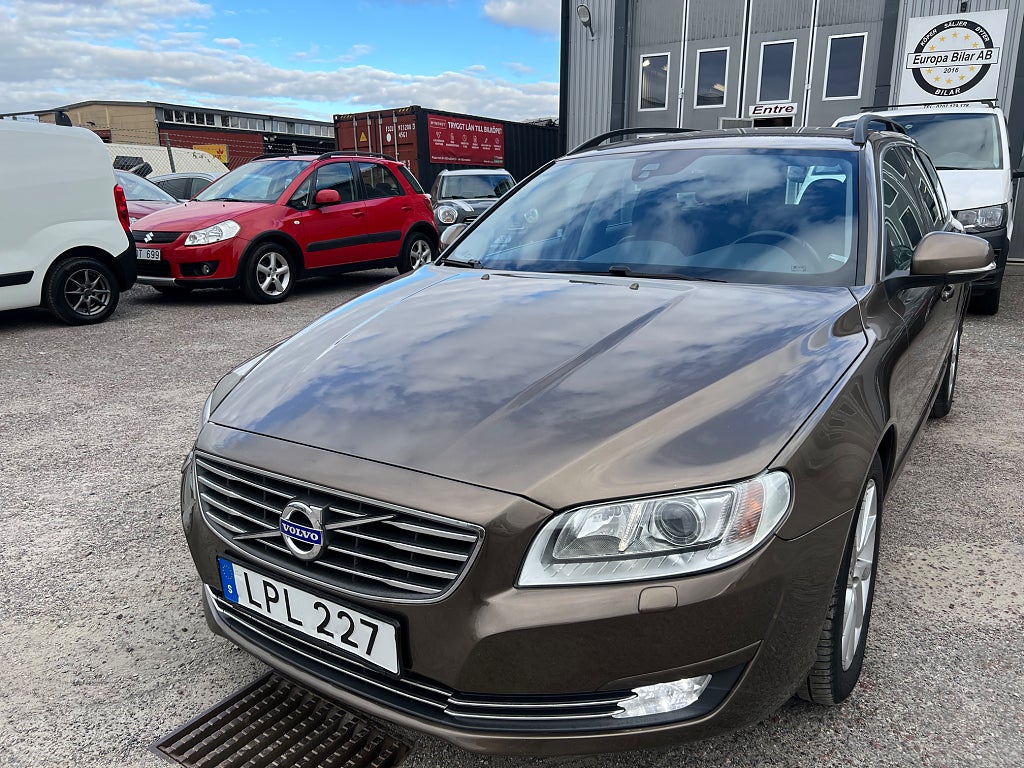 Volvo V70 D4  Momentum AUTOMAT VOC DRAG 1-ÄGARE Euro 6