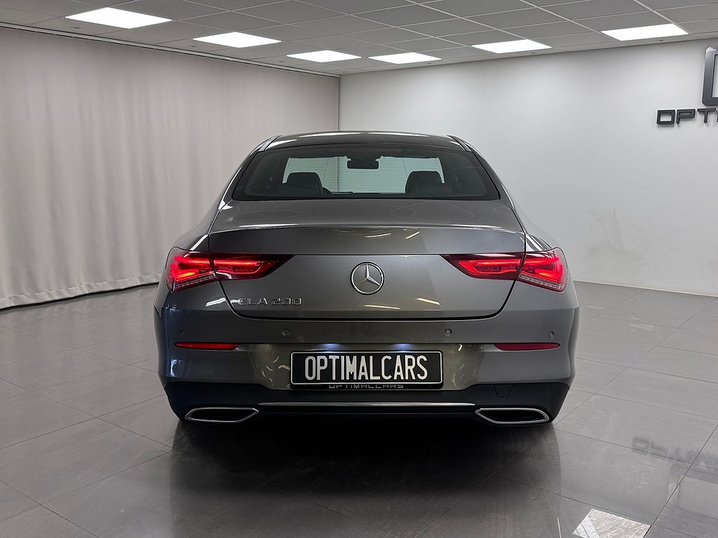 Mercedes-Benz CLA 200 Coupe 7G Aut Navi Värmare Svensksåld bild 9