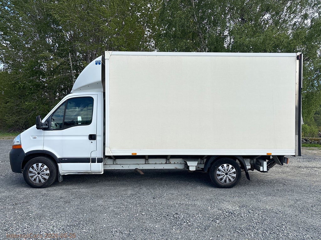 Renault master VI SÖKER OCH KÖPER ÄLDRE VOLYMSKÅP FÖR EXPORT