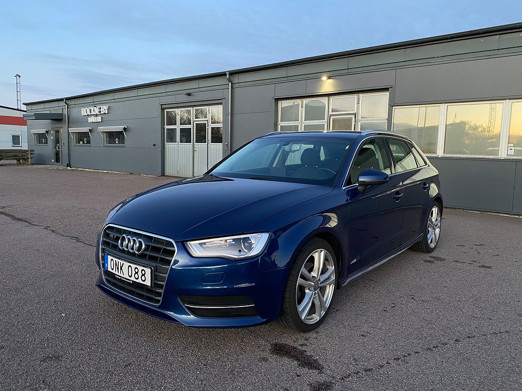 Audi A3 Sportback 1.6 TDI ultra Attraction | NYSERVAD |