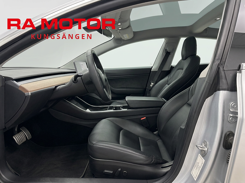Tesla Model 3 Performance 513hk AWD | Pano | Skinn | Kamera | AP 2019