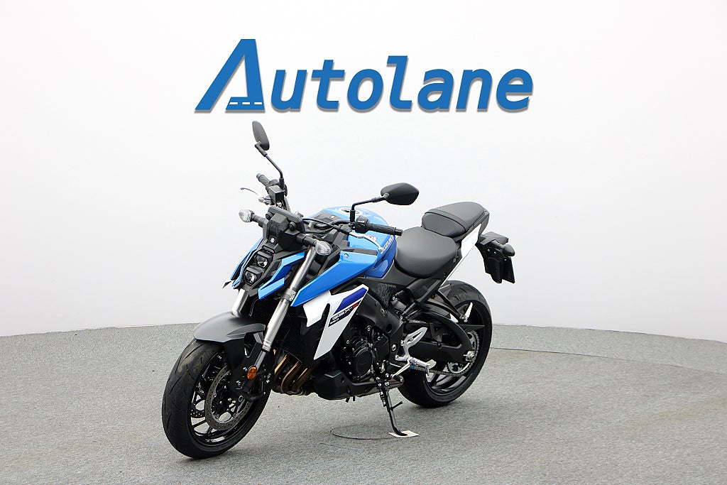 Suzuki GSX-S950