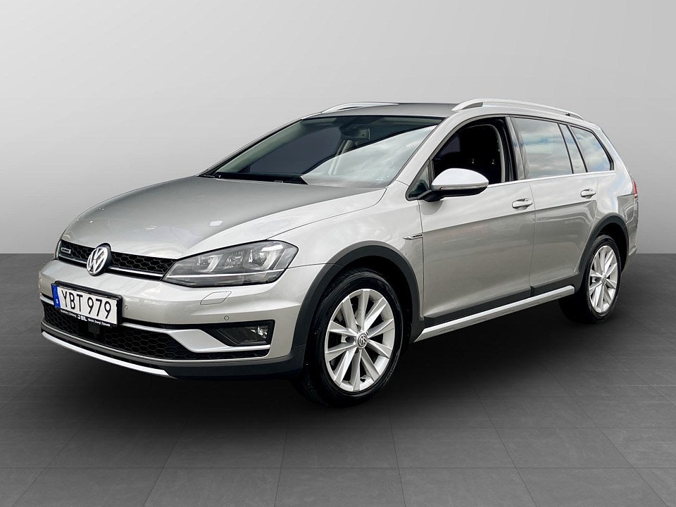 Volkswagen Golf Alltrack 1.8 TSI 180hk 4Motion Aut AWD - B-KAMERA, FARTHÅLLARE