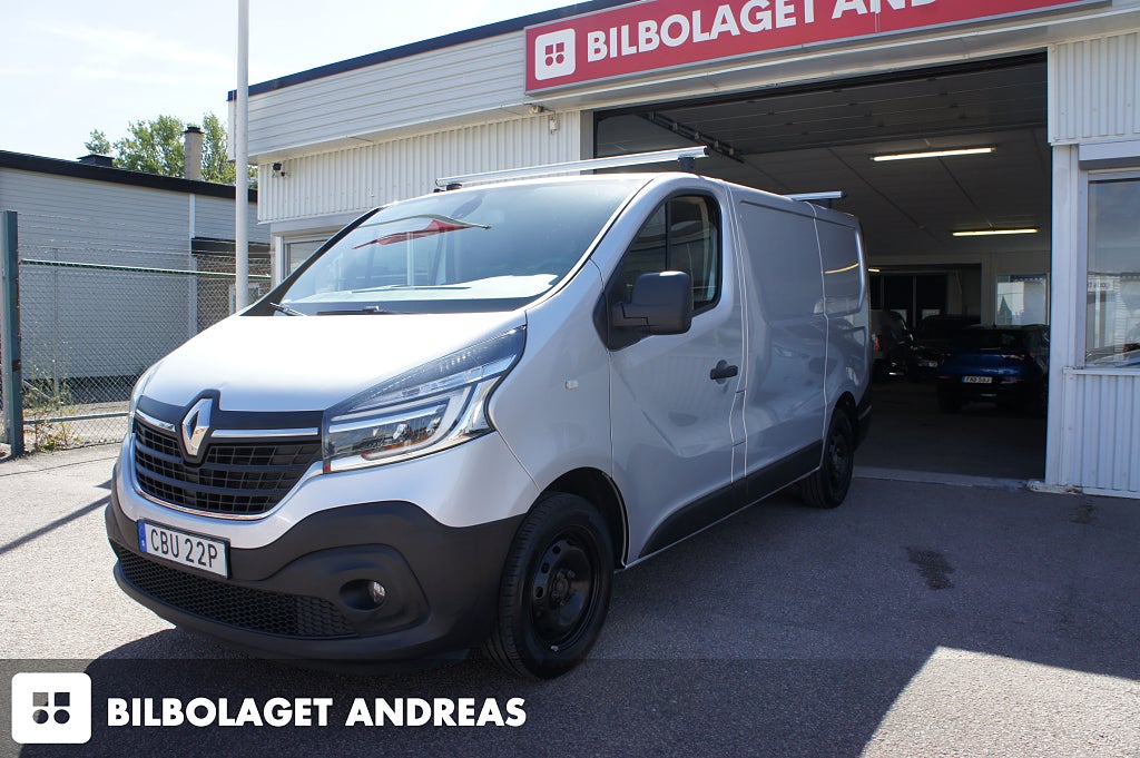 Renault trafic 2.0 dCi Euro 6 Moms Leasbar