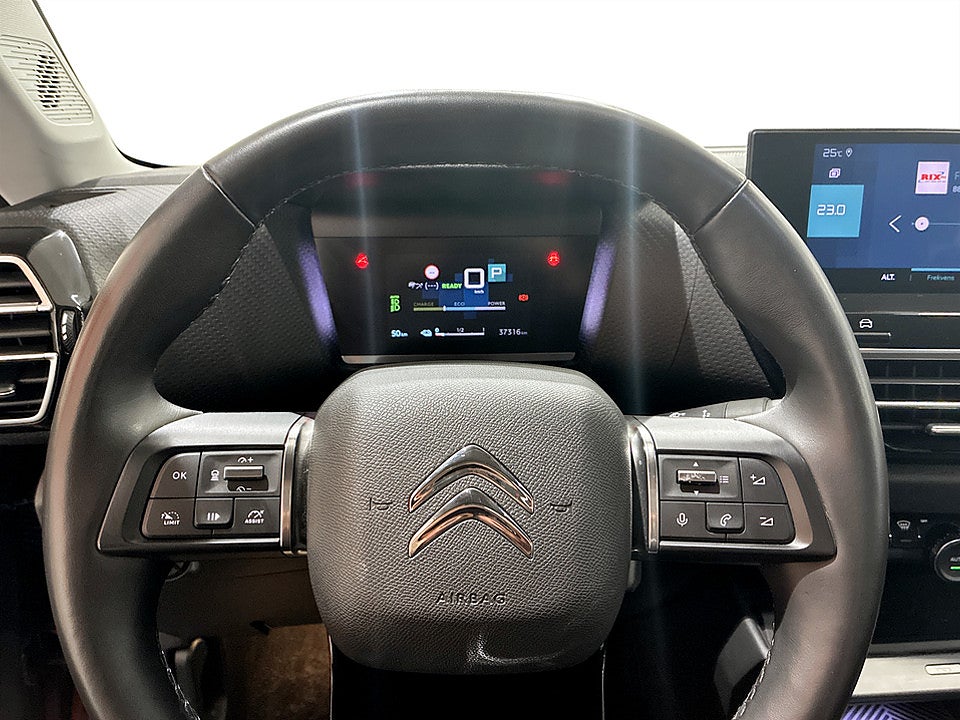 Bild på Citroën e-C4 Shine 50kWh 136hk Aut B-KAMERA CARPLAY