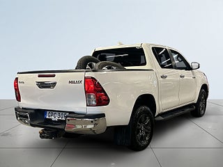 Toyota Hilux Dubbelhytt 2.4 AWD Hero Drag/Kamera/M-Värmare/S&V-Däck – bild 6
