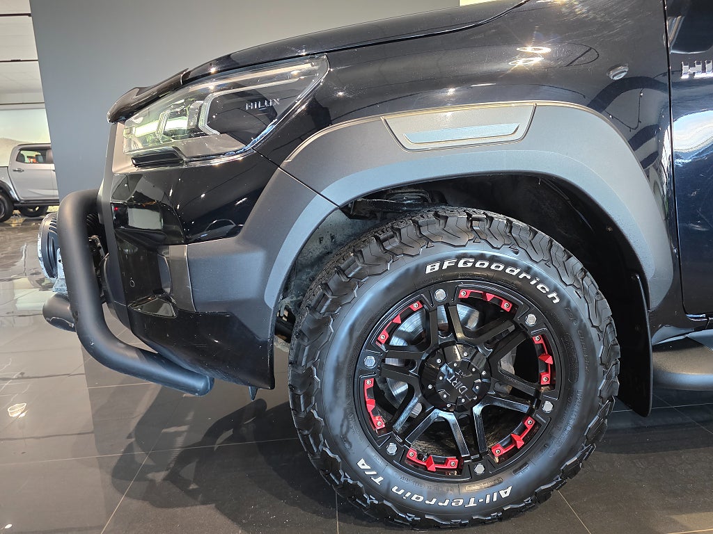 Toyota Hilux Dubbelhytt 2.8 4WD Invincible Euro 6 - bild 11