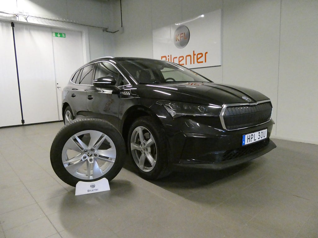 Skoda Enyaq iV iV80 *KFL 10 år 2,99%* Drag-Navi-Kamera-Värmare-CarPlay-SoV