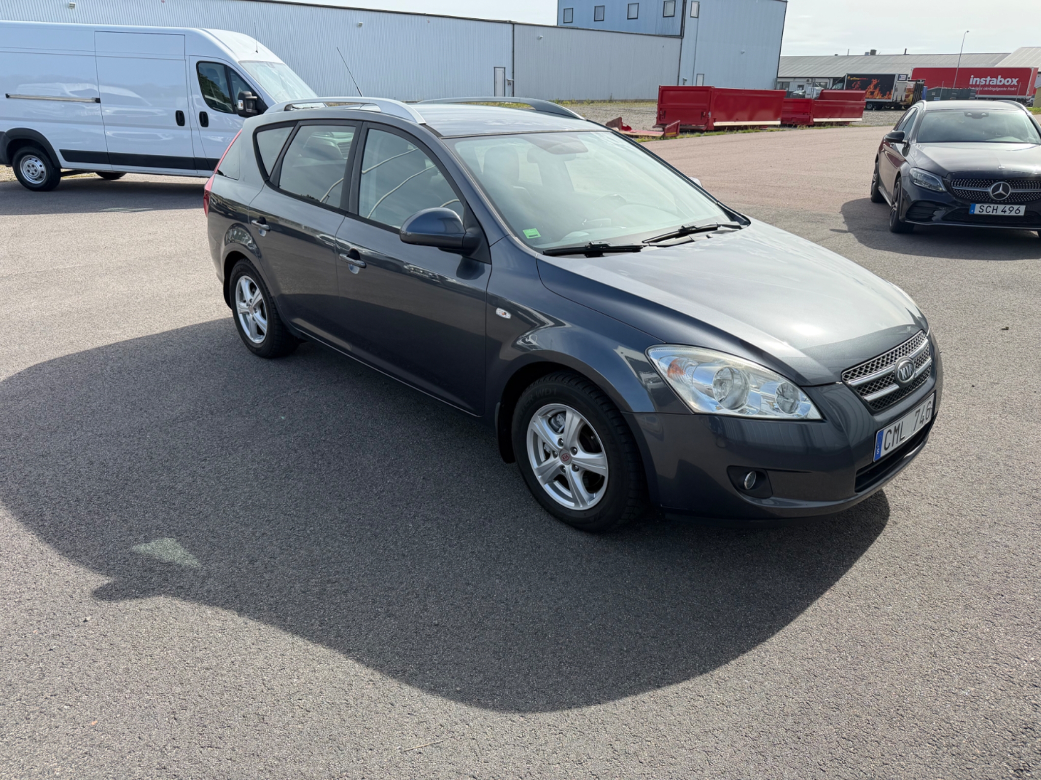 Kia Ceed cee'd_sw 1.6 CRDi EX Euro 4 2009, bild 2/10