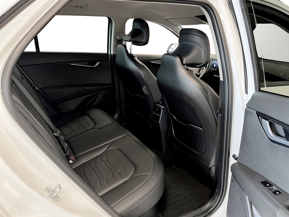 Bild på Kia Niro Advance 1.6 DCT 141hk Aut B-KAMERA CARPLAY ELSTOL