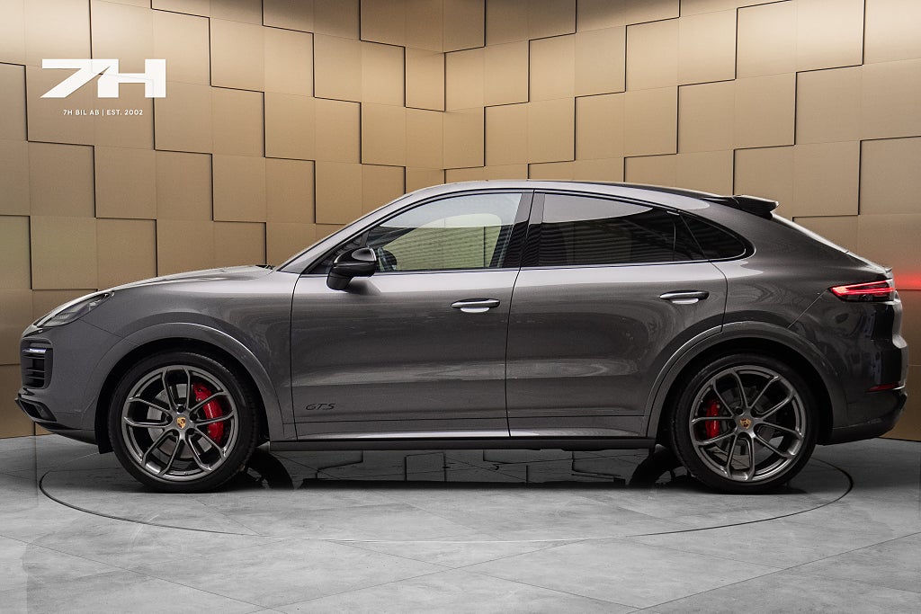 Porsche Cayenne GTS Coupé GTS / Kolfiber / Lättviktssportpaket / Värm.