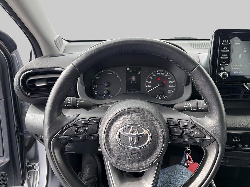 Toyota Yaris 2023 - miniatyr 9