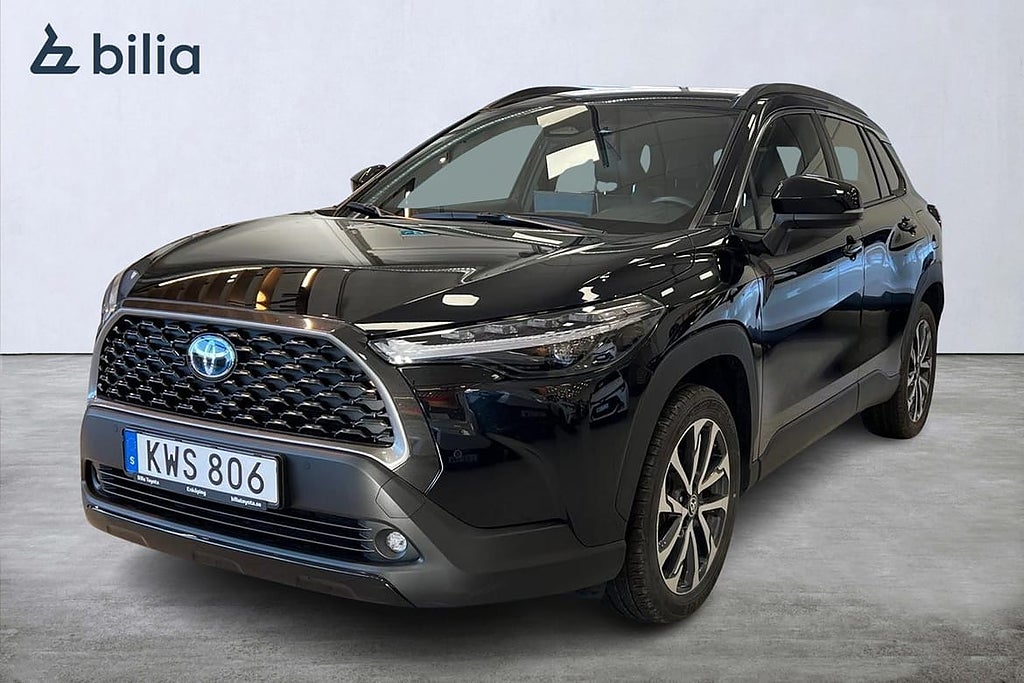 Toyota Corolla Cross 2,0 Executive / Skinnklädsel / JBL /...