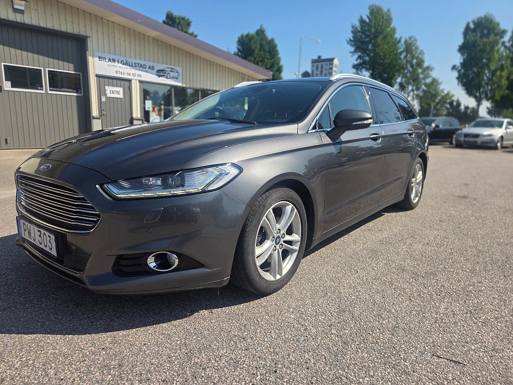 Ford Mondeo Kombi 2.0 TDCi Powershift Titanium Euro 6