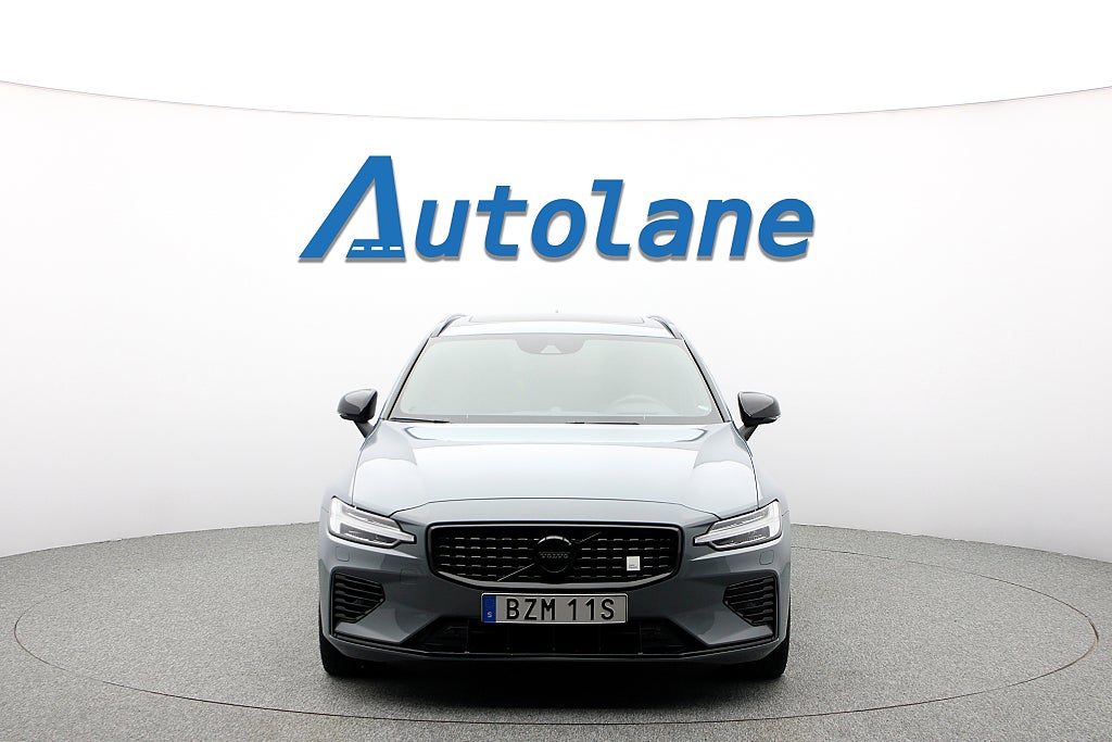 Volvo V60 Recharge T8 Polestar Engineered AWD B&W,Pano,Drag,HUD