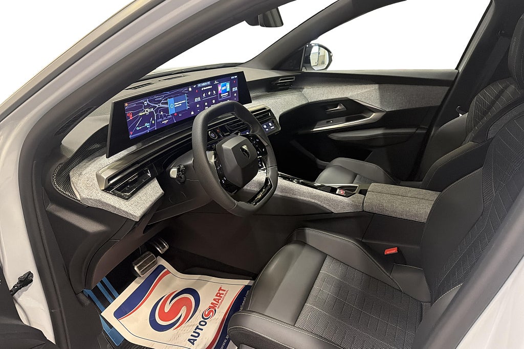 Peugeot E-3008, 214hp, 2026