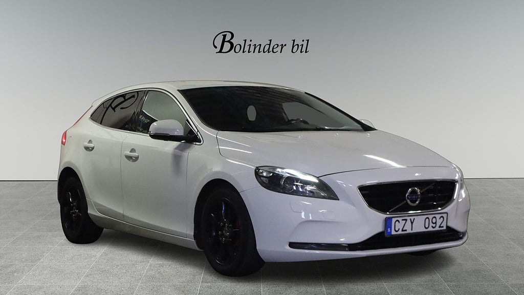Volvo V40 D2 Powershift Momentum Business Edition Pro SERVAD BES