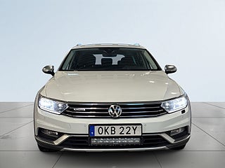 Volkswagen Passat Alltrack 2.0 TDI 4M Alltrack Drag Värmare Kamera Skinn S&V – bild 2