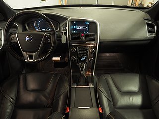 SUV Volvo XC60 13 av 21