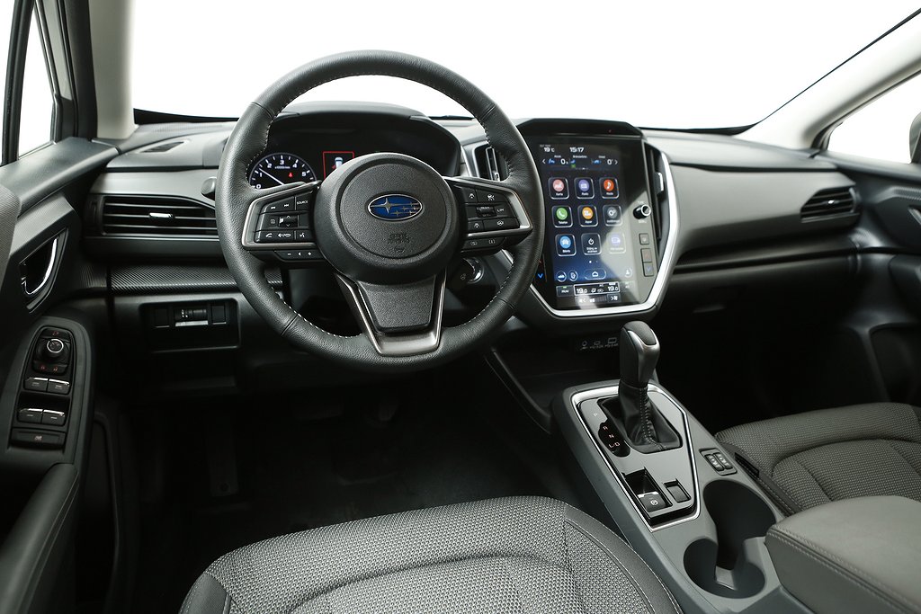 Subaru Crosstrek e-Boxer Limited AWD | Moms 2024